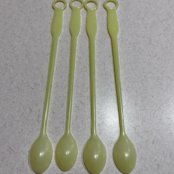 Tupperware Other - Tupperware Stirring Spoons Set